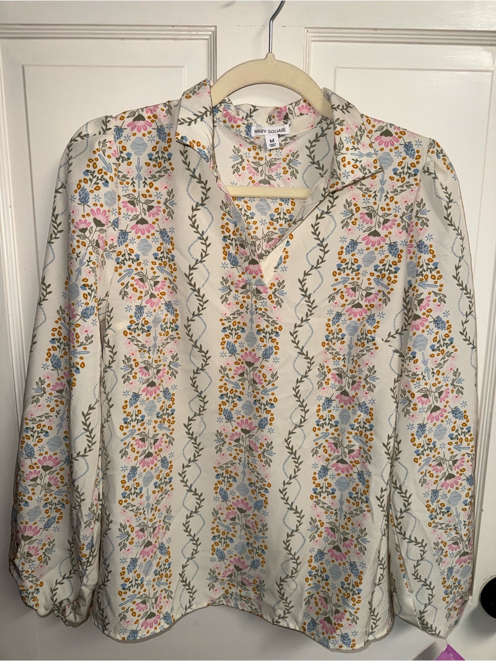 Mary Square botanical vertical stripe Cream Floral Button-Front Blouse in Pink